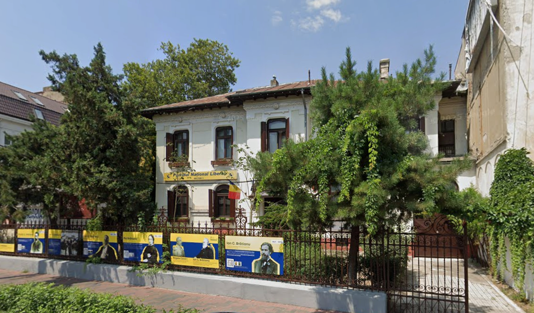 PNL Sector 3, în derivă juridică și administrativă: vila istorică riscă evacuarea pentru neplata chiriei Filiala Sector 3 a Partidului Național Liberal se află la doar un pas de a fi evacuată din vila emblematică situată pe bulevardul Hristo Botev, după o dispută juridică care durează de peste șapte ani și care s-a încheiat cu o decizie definitivă în favoarea autorităților