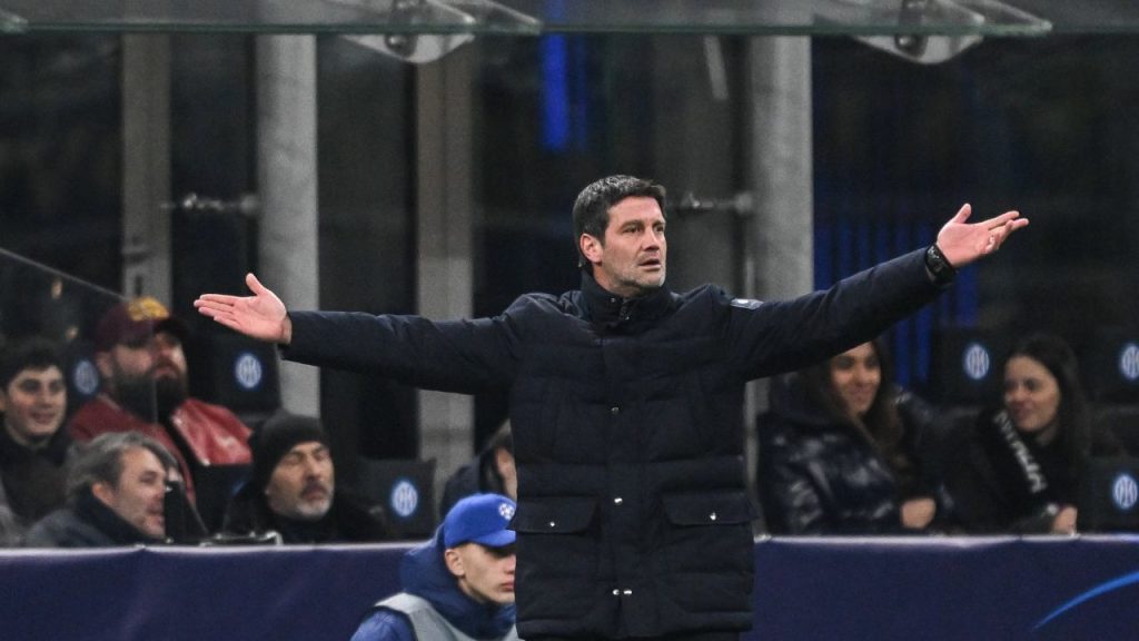 Cristi Chivu vizează o mutare maestrală pe piața transferurilor Fostul internațional român Cristi Chivu, actual antrenor al echipei U21 a României, își propune să facă o mutare semnificativă în această fereastră de transferuri