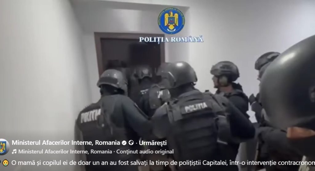 Intervenție de urgență în Capitală: Mamă și copilul de un an salvați în ultimul moment de polițiști O intervenție de o rapiditate exemplară a avut loc sâmbătă în București, când polițiștii au reușit să salveze o mamă și copilul ei de doar un an, în condiții de maximă tensiune și pericol