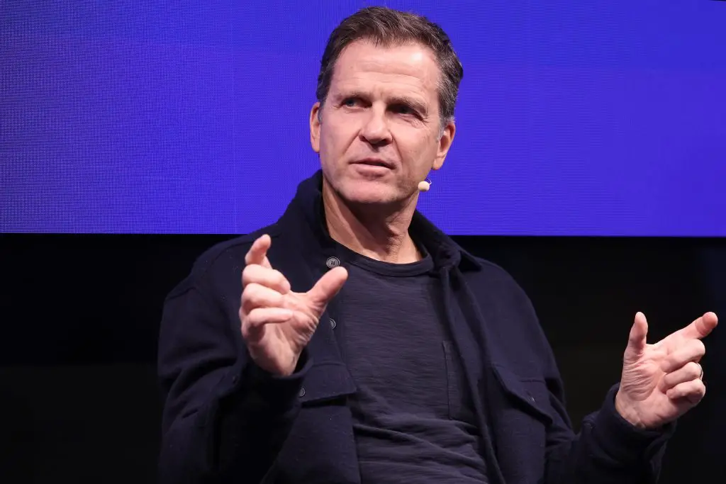 Hamburg caută urmasul lui Kuntz: Nume mari pe lista candidaților Clubul Hamburger SV este în căutarea unui nou director sportiv, după demisia lui Stefan Kuntz, anunțată recent din motive personale