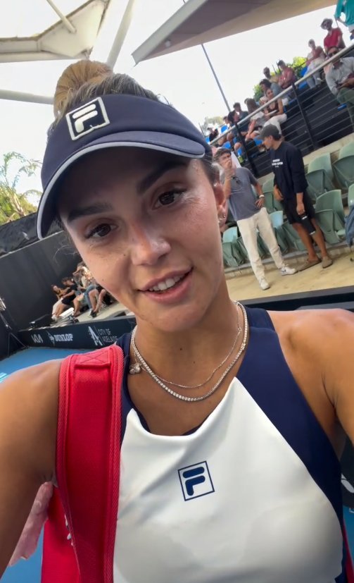 Victorie istorică pentru Jaqueline Cristian la WTA Adelaide Jaqueline Cristian a obținut o victorie remarcabilă în optimile turneului WTA Adelaide, înfruntând-o pe Daria Kasatkina, într-un meci care a durat 1 oră și 31 de minute