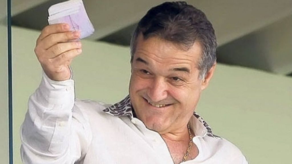FCSB își întărește lotul: Gigi Becali confirmă transferurile esențiale FCSB continuă să se transforme sub conducerea lui Gigi Becali, care a anunțat recent noi transferuri ce ar putea schimba fața echipei în perioada următoare
