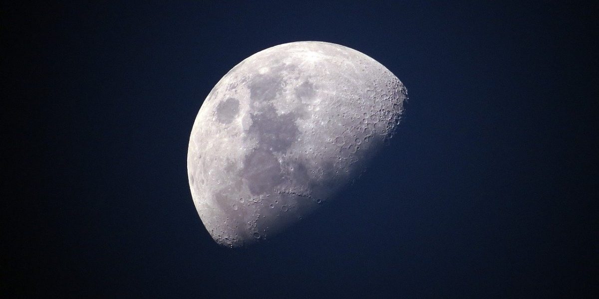 moon-g560dafc59_1280.jpg - StiriAlese