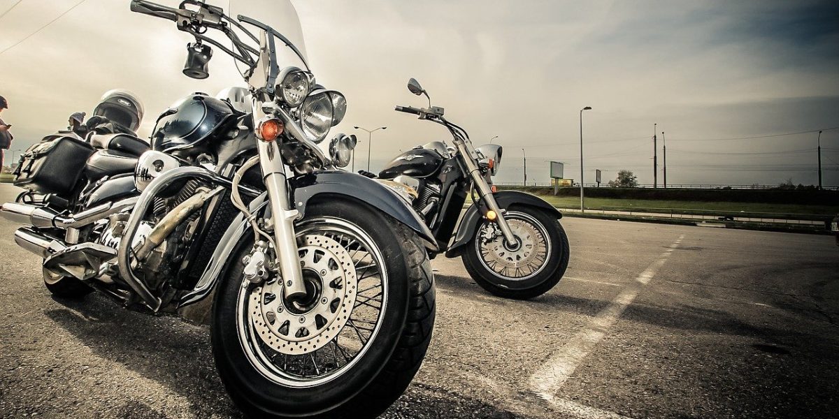 motorbike-g35350e77b_1280.jpg - StiriAlese