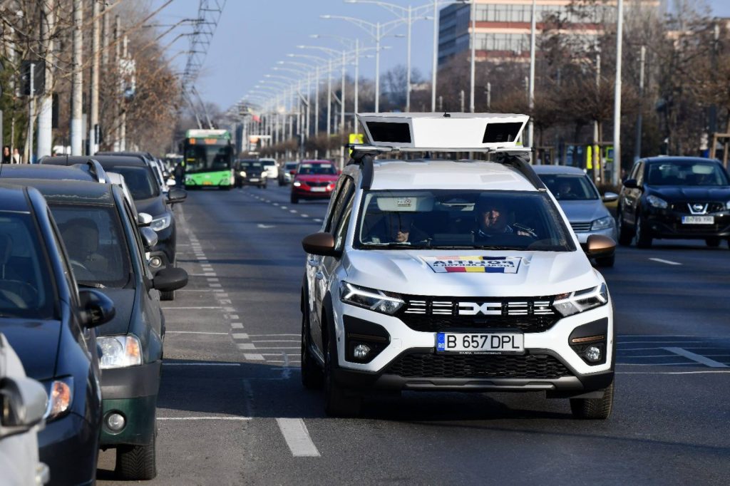 Bucureștiul revine pe scena parcărilor cu măsuri ferme, după o perioadă marcată de incertitudini și confuzii privind sancționarea celor care parchează pe locurile albastre