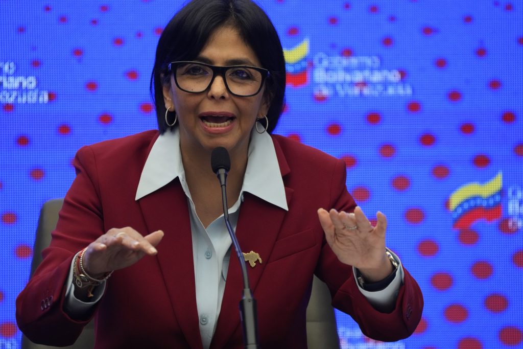 Venezuela în stare de alertă după captura președintelui Nicolás Maduro de către forțele speciale americane Imagini spectaculoase și o situație fără precedent au pus statul venezuelean pe jar