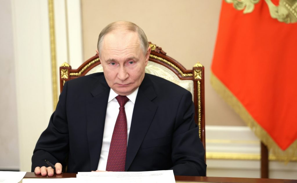 CIA confirmă: Ucraina nu a vizat reședința lui Vladimir Putin, demontând acuzațiile Kremlinului Agenția Centrală de Informații a Statelor Unite (CIA) a clarificat recent un incident care a stârnit tensiuni în regiune, confirmând că Ucraina nu a avut ca țintă reședința prezidențială a președintelui rus, Vladimir Putin