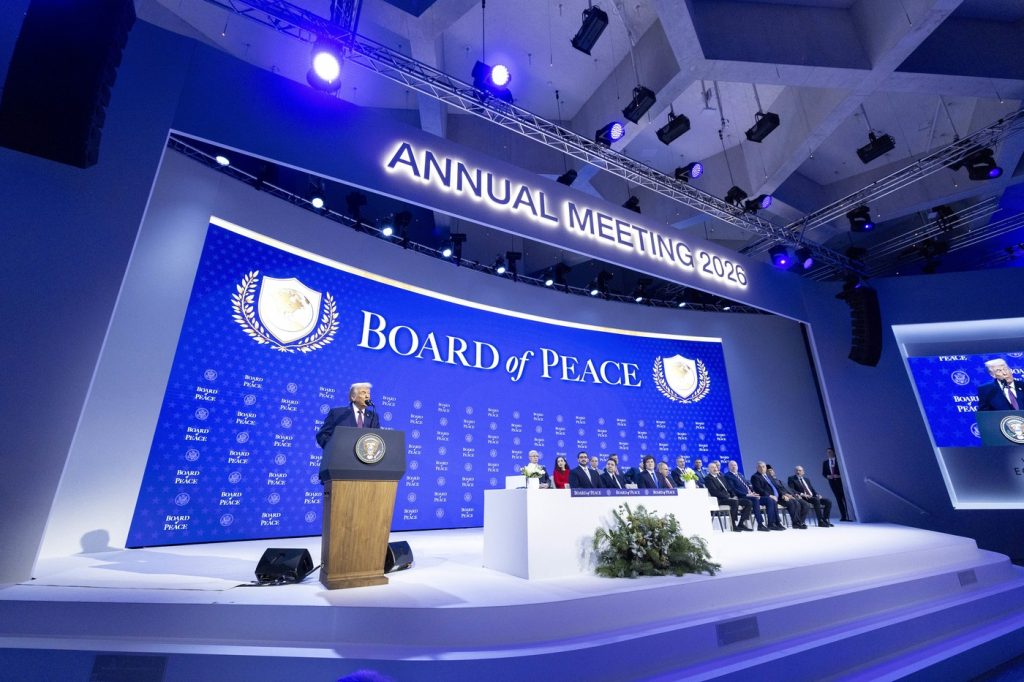Uniunea Europeană ezită în fața inițiativei americane de promovare a unui nou consiliu pentru pace Europa își exprimă reticența față de planul lansat recent de președintele american Donald Trump privind înființarea unui „Consiliu pentru Pace” la nivel mondial