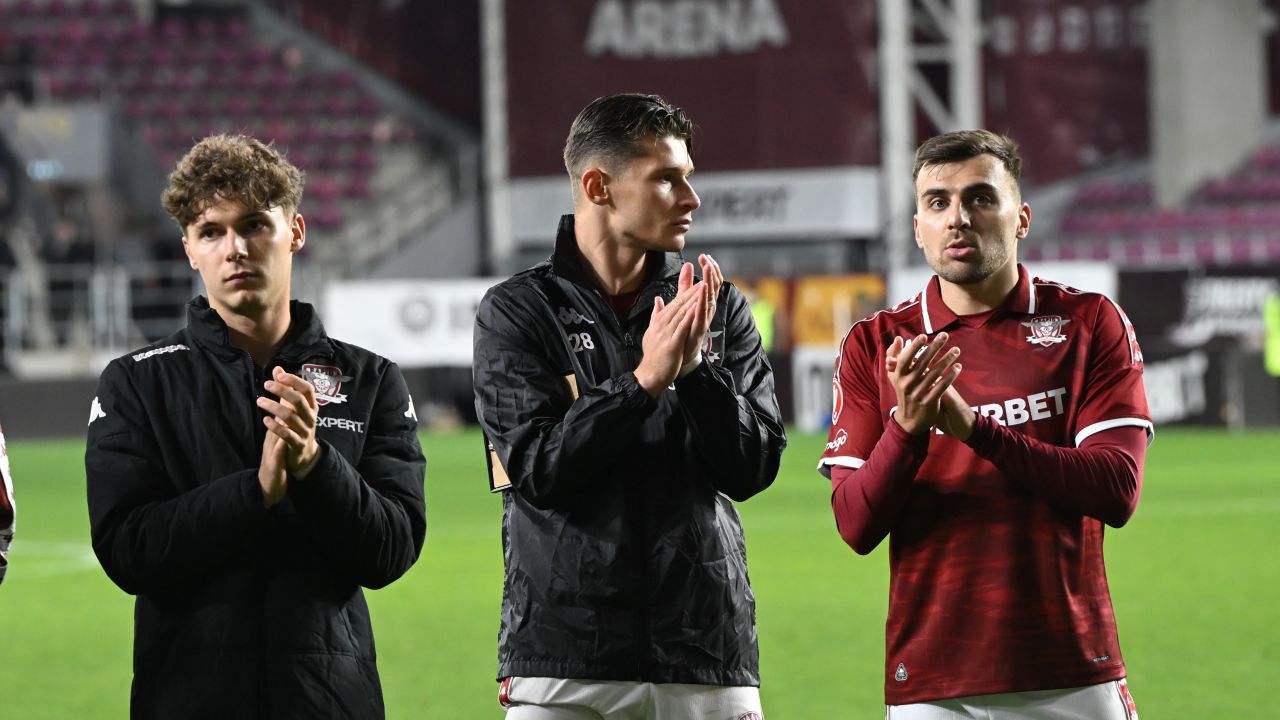 Rapid București, în centrul interesului unor alte echipe din Superligă Doi jucători importanți din lotul echipei Rapid București, care a demonstrat un joc solid în ultimele sezoane, au intrat în vizorul unei alte formații din Superliga