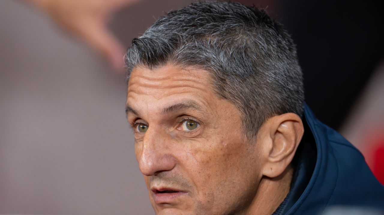 PAOK Salonic obține victorie crucială în Europa League PAOK Salonic, echipa antrenată de Răzvan Lucescu, a reușit să bifeze o performanță impresionantă în Europa League, asigurându-și calificarea în play-off-ul pentru optimile competiției după ce a învins echipa spaniolă Real Betis cu 2-0