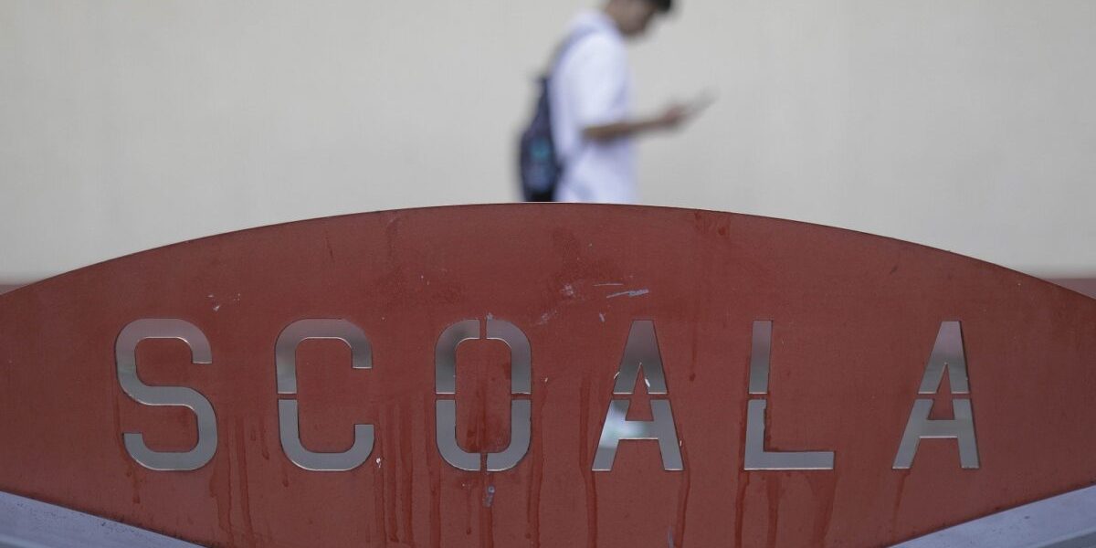 scoala-elev-educatie-e1694462182189.jpg - StiriAlese