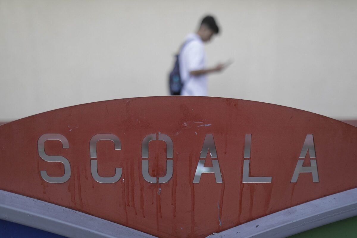 Un incident grav a zguduit recent mediul educațional din București, atunci când un adolescent a fost descoperit inconștient în toaleta Liceului Goethe, într-o zi obișnuită școlii