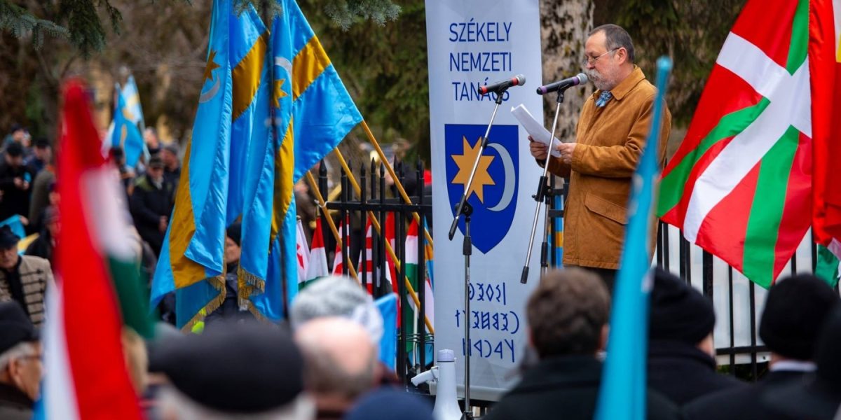 secui-steag-secuiesc-maghiari.jpg - StiriAlese