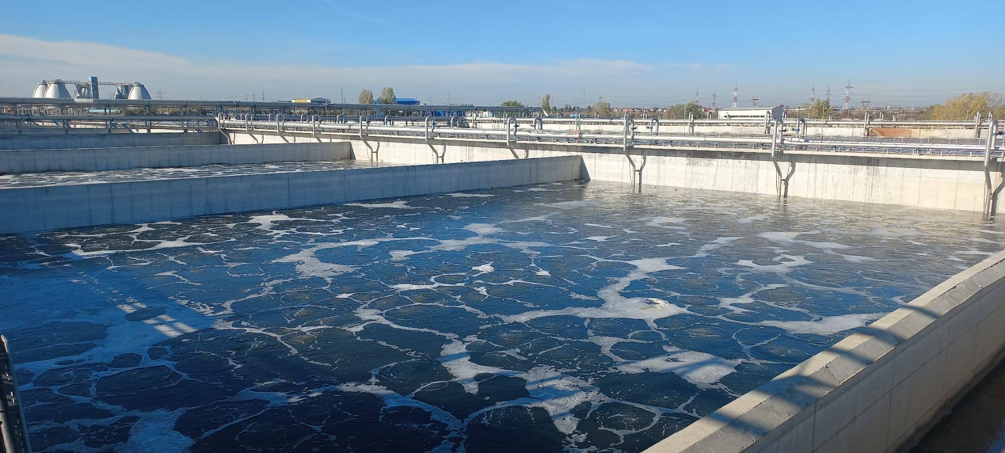 Stația de epurare Glina, cea mai modernă din țară, a fost finalizată după opt ani de lucrări și investiții uriașe După o perioadă lungă de construcție și reabilitare, stația de epurare Glina, esențială pentru gestionarea apelor uzate din Capitală, a fost finalizată în sfârșitul anului 2025