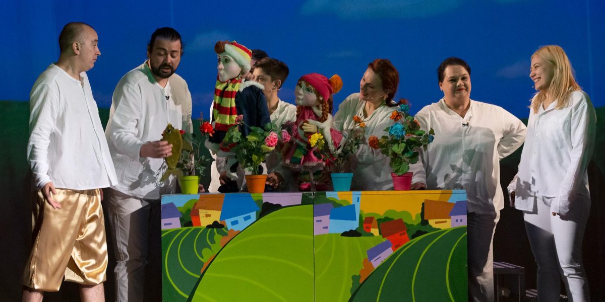 teatrul_tandarica_2.jpg - StiriAlese