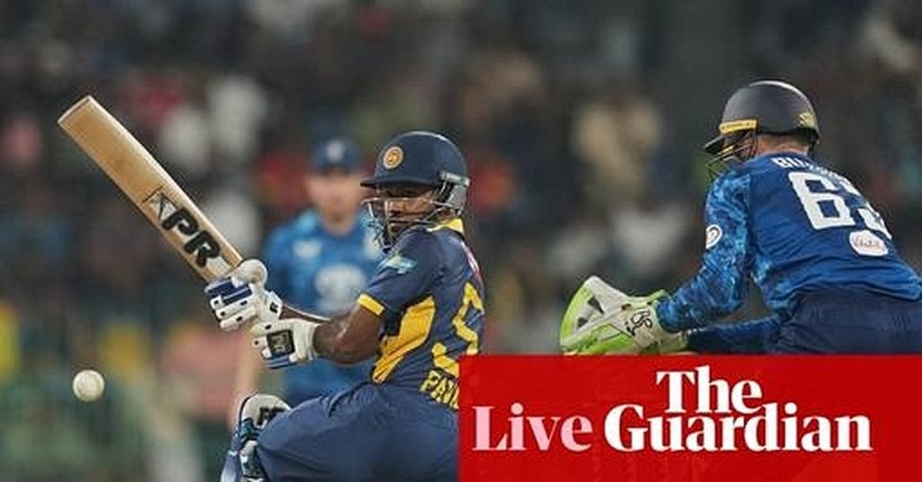 Brook și Root conduc Anglia spre un total impresionant în ODI