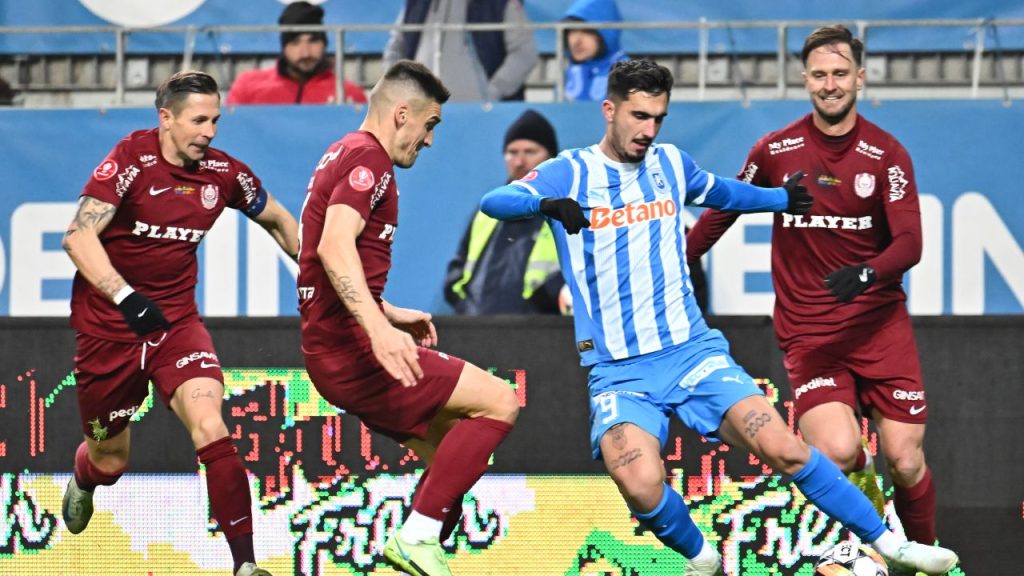 Damjan Djokovic, convocat de urgență la CFR Cluj Într-o întorsătură surprinzătoare, mijlocașul Damjan Djokovic a fost chemat de urgență să se alăture cantonamentului echipei CFR Cluj din Spania, în ciuda faptului că inițial fusese informat să-și caute o nouă echipă