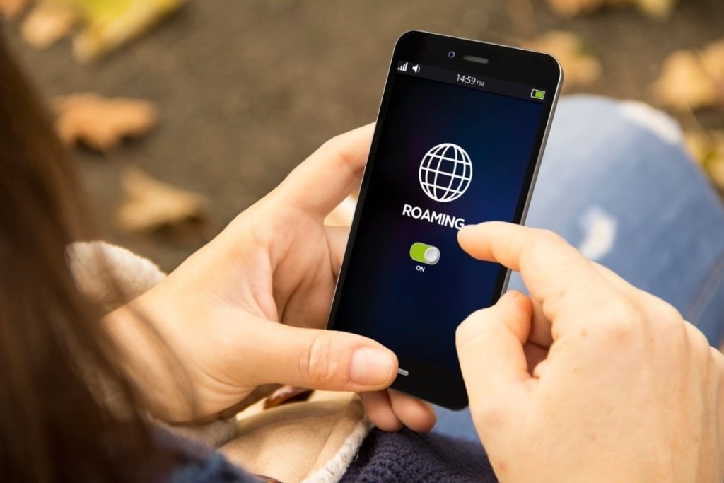 Începând cu 1 ianuarie 2026, schimbările în modul de calcul al internetului mobil în roamingul Uniunii Europene și Spațiului Economic European au început să se resimtă în ofertele operatorilor, inclusiv în cele ale Orange
