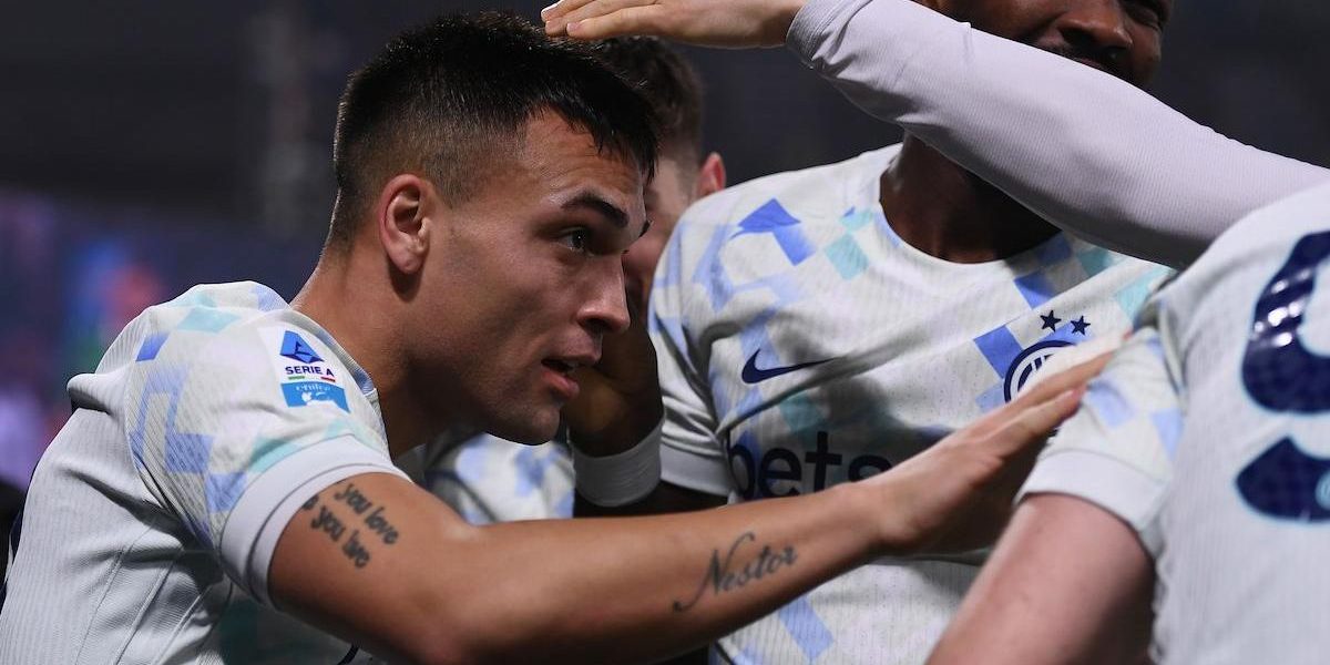 11a99edc91bc6e5639b28f4cb0a37db9.jpg - StiriAlese