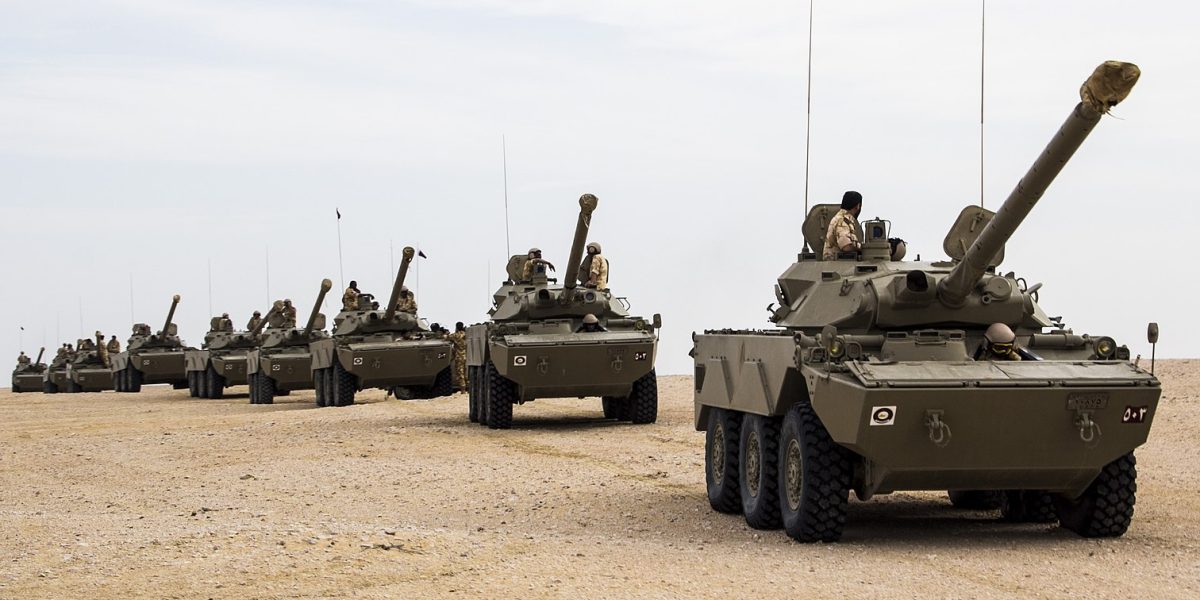 1512px-AMX-10_RC_of_Qatar_Eagle_Resolve_2013.jpg - StiriAlese