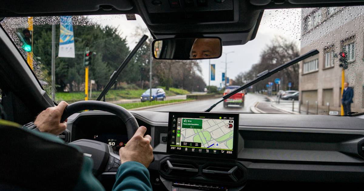 Città blocată: Deschiderea Olimpiadei de Iarnă aduce un confort neașteptat în Milano Milano a fost, astăzi, pe cale să devină un simbol al eficienței urbane