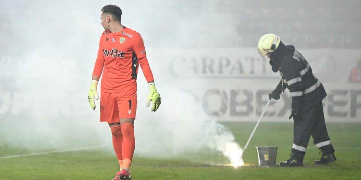 1770445424_rapid-bucuresti-petrolul-ploiesti-superliga-superbet-6022026-3.jpg - StiriAlese