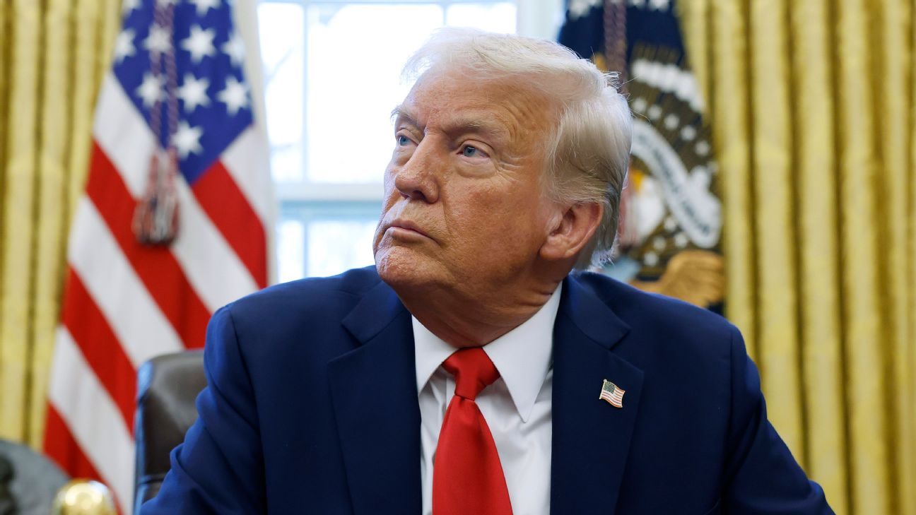 Tensiuni la Jocurile Olimpice de Iarnă: Critici ale sportivilor americani și reacții controversate din partea lui Trump Sportivii americani prezenți la Jocurile Olimpice de Iarnă de la Milano se confruntă cu un val de critici, atât din partea susținătorilor fostului președinte Donald Trump, cât și din partea propriei lor țări
