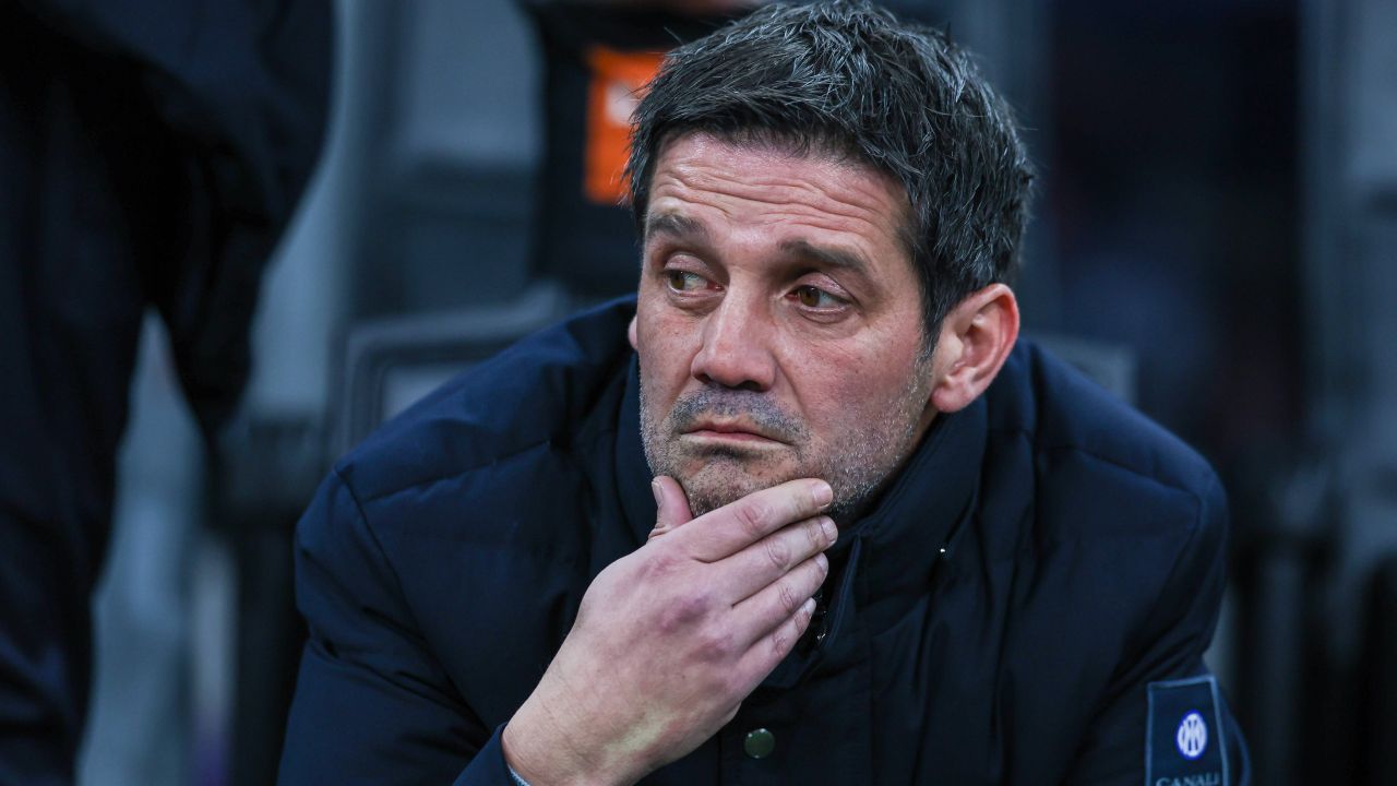 Inter Milano strălucește sub conducerea lui Cristi Chivu Inter Milano trăiește un sezon de vis, avându-l la timonă pe Cristi Chivu