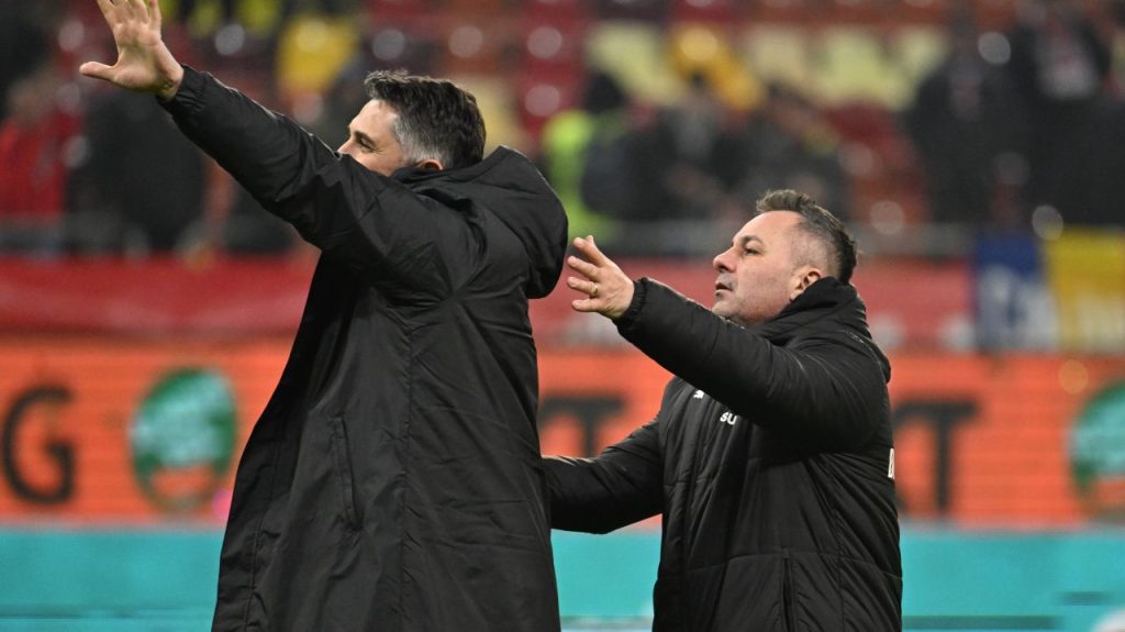 Dinamo București, în Play-Off-ul Superligii: Victorie Crucială împotriva Unirii Slobozia Dinamo București a sărbătorit o nouă victorie semnificativă, asigurându-și matematic calificarea în play-off-ul Superligii, după ce a învins Unirea Slobozia cu 1-0 pe propriul teren