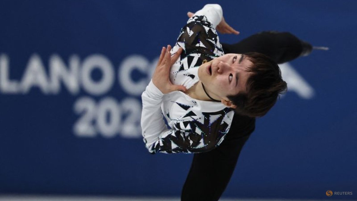 Yuma Kagiyama, cu ochii pe aurul olimpic de la Milano Japonezul Yuma Kagiyama își păstrează obiectivul de a câștiga medalia de aur la Jocurile Olimpice de la Milano-Cortina, în ciuda unei prestații mai puțin convingătoare în programul scurt