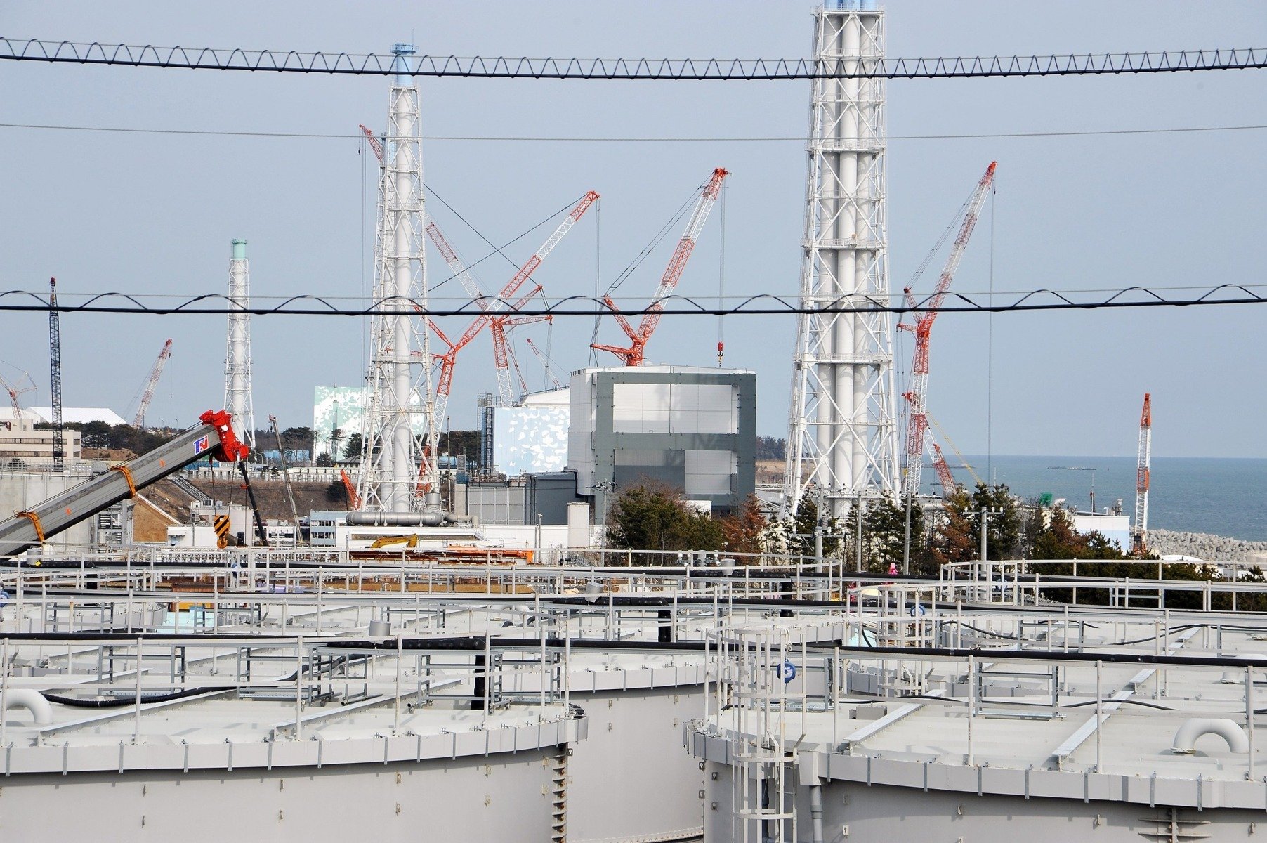 Reactorul principal al celei mai mari centrale nucleare din lume, Fukushima Daiichi, a fost readus la funcționare după o pauză de câteva luni, marcând o etapă importantă în eforturile Japoniei de restabilire a energiei nucleare în contextul actualului context energetic global