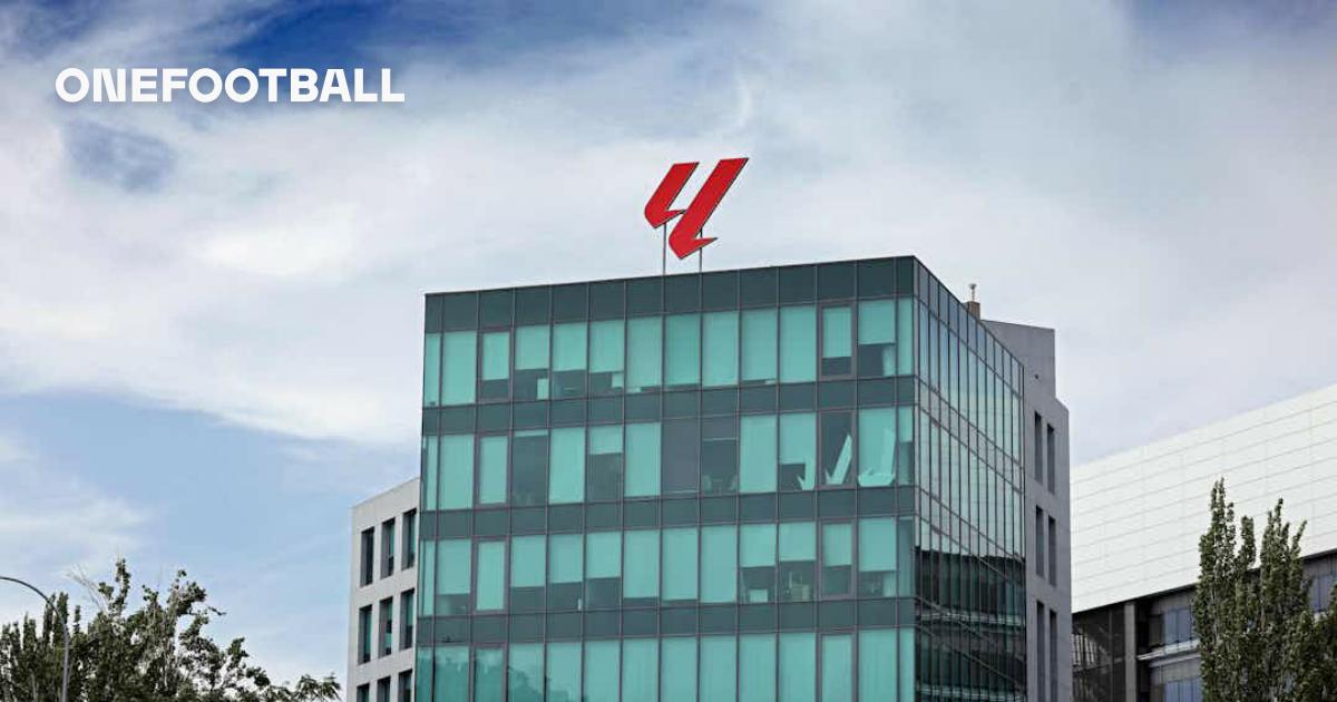 Decizie istorică: LALIGA și Telefónica obțin o victorie în instanță împotriva VPN-urilor Un tribunal comercial din Córdoba a emis recent o hotărâre care obligă mai mulți furnizori de servicii VPN, printre care NordVPN și ProtonVPN, să blocheze imediat adresele IP asociate cu difuzarea ilegală a conținutului audiovizual protejat