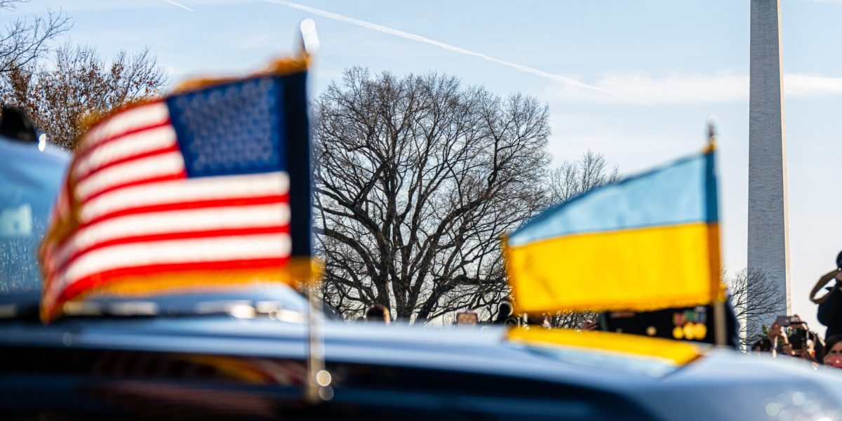 Statele Unite solicită Ucrainei să evite atacurile asupra intereselor americane în contextul conflictului din Marea Neagră Contextul conflictual din regiunea Mării Negre se intensifică, iar recentele evenimente au atras atenția administrației americane