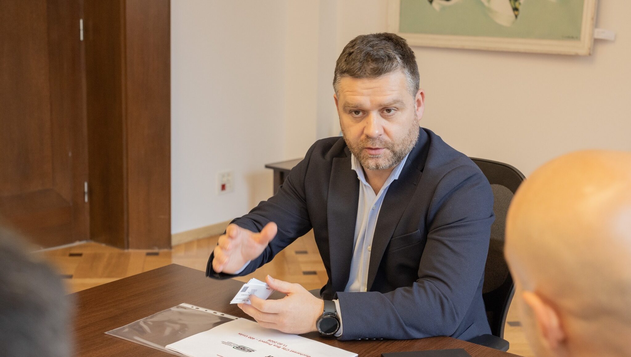 Primarul general al Capitalei, Ciprian Ciucu, anunță un demers neconvențional pentru a înțelege cu adevărat starea Societății de Transport București (STB), compania care în prezent se confruntă cu o datorie uriașă de 1,6 miliarde de lei