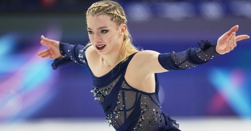 Amber Glenn, sportiva al cărei talent a ajuns la inima Madonnei Patinatoarea artistică americană Amber Glenn, parte a echipei „Blade Angels” care reprezintă Statele Unite la Jocurile Olimpice de Iarnă de la Milano, a fost impresionată de un mesaj surpriză din partea legendei muzicii pop, Madonna