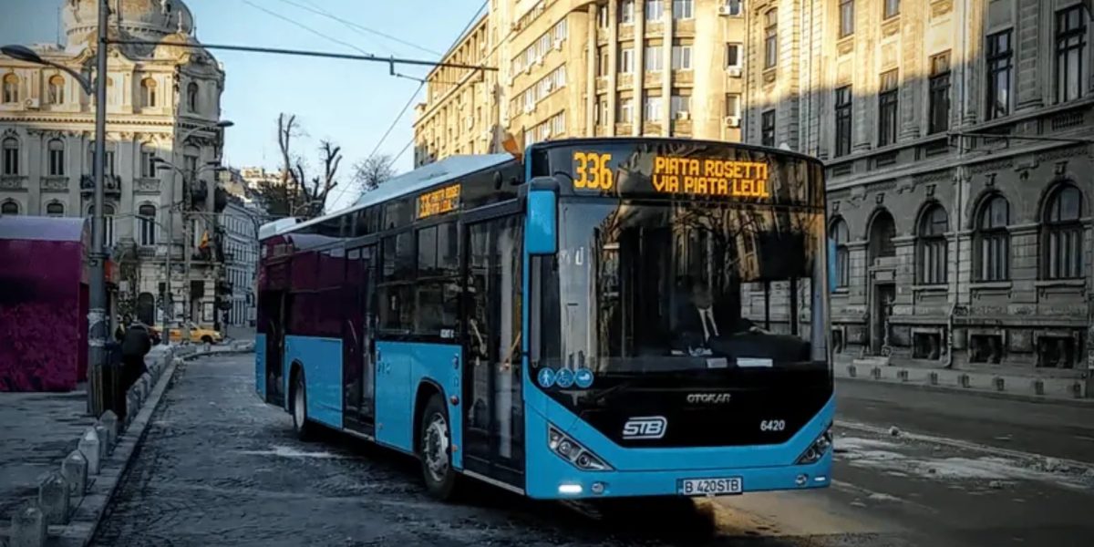 Autobuzele-Okocar-stau-in-garaj.jpg - StiriAlese