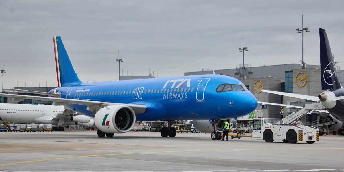 Avion-ITA-Airways-.jpeg - StiriAlese