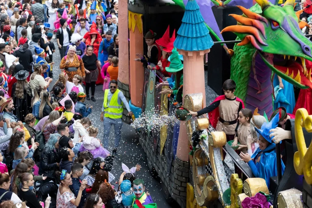 La Cabalgata Infantil activa un amplio dispositivo de tráfico, seguridad y limpieza en la ciudad