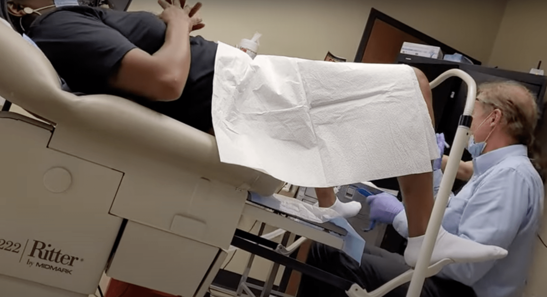 Ginecolog din București, condamnat la aproape zece ani de închisoare pentru abuz sexual asupra pacientelor Un caz de o gravitate aparte din sistemul medical românesc a fost soluționat recent de către instanțele din Capitală