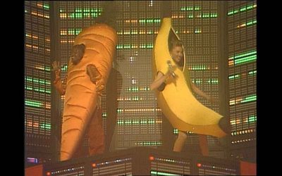 Carrot-Banana-Dancing.jpg - StiriAlese