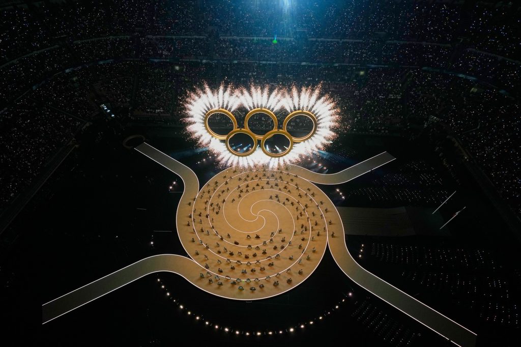 Imagini spectaculoase de la ceremonia de deschidere a Jocurilor Olimpice de Iarnă de la Milano-Cortina