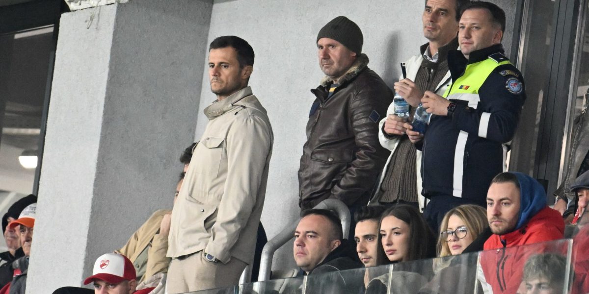 Dinamo-pregateste-inca-doua-transferuri-Ce-posturi-sunt-vizate.-„Cu-ei-am-avea-lotul-complet.jpg - StiriAlese