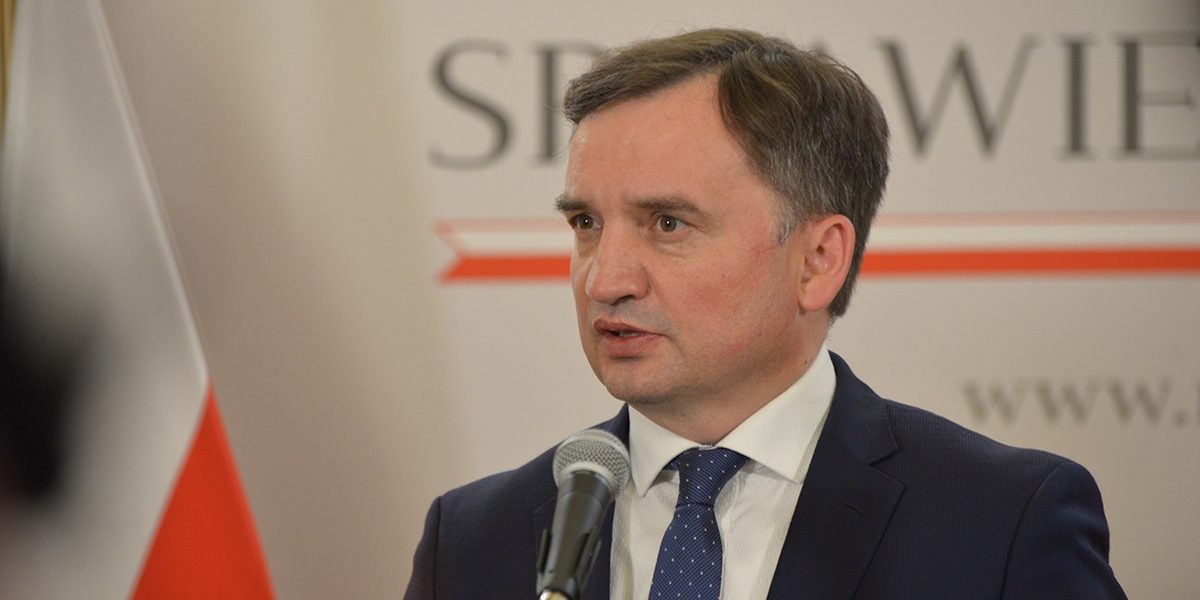 E3hrZc-UUAkEO3b.jpg - StiriAlese