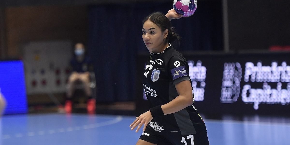 Elizabeth-Omoregie_INQUAM_Photos_Alex-Nicodim_.jpg - StiriAlese