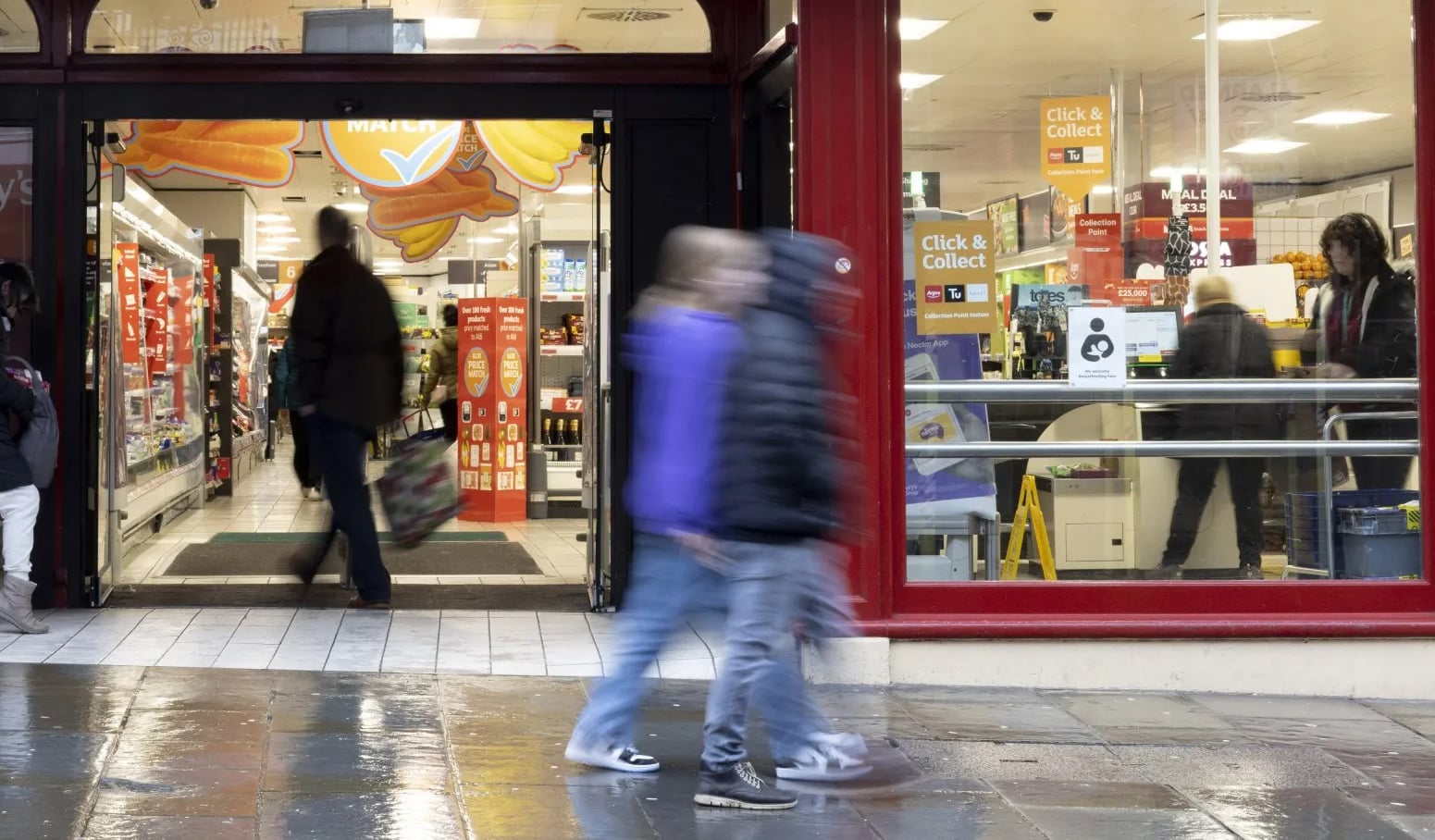 Un incident șocant legat de utilizarea tehnologiei de recunoaștere facială în spațiile publice a ieșit la iveală recent în Marea Britanie, reaprinzând dezbaterile legate de riscurile și limitele acesteia