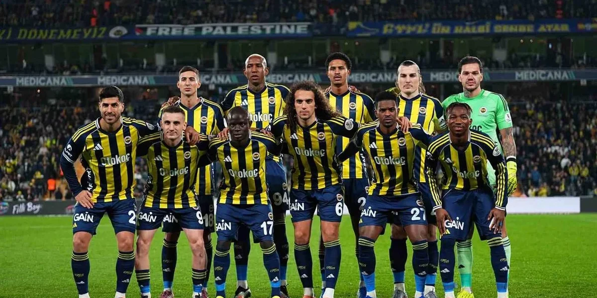 İstanbul'da Fenerbahçe, Gençlerbirliği Maçında 8 Değişiklikle Sahaya Çıktı | Mersin Haber