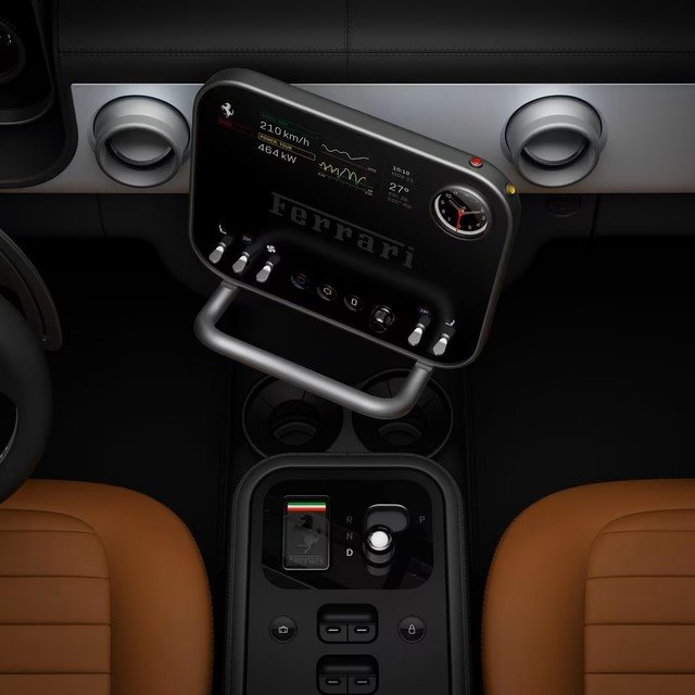 FOTO Ferrari Luce: primul model electric din istoria mărcii italiene. Interior plin de aluminiu și schimbător din Gorilla Glass