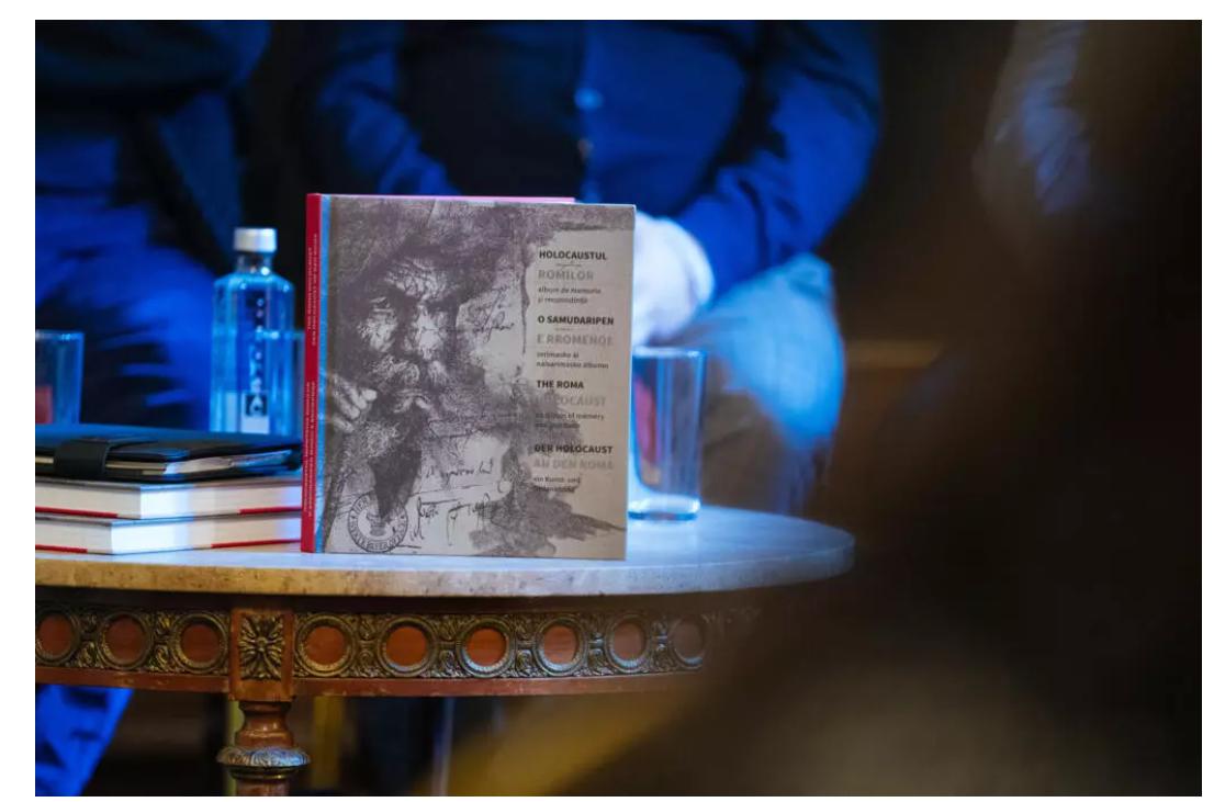 Institutul Cultural Român de la Londra a marcat Ziua Memorială Internațională a Holocaustului printr-un eveniment remarcabil dedicat memoriei Holocaustului romilor, atrăgând un număr record de participanți