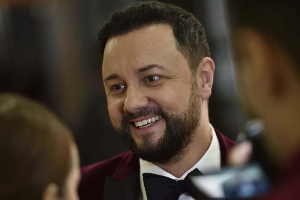 Pro TV și telenovela „Leyla” încearcă să capteze audiența în locul lui Cătălin Măruță Pro TV a decis să înlocuiească emisiunea „La Măruță” cu telenovela turcească „Leyla”, o mișcare care a generat interes crescut în primele zile, dar cu rezultate mixte în rândul telespectatorilor