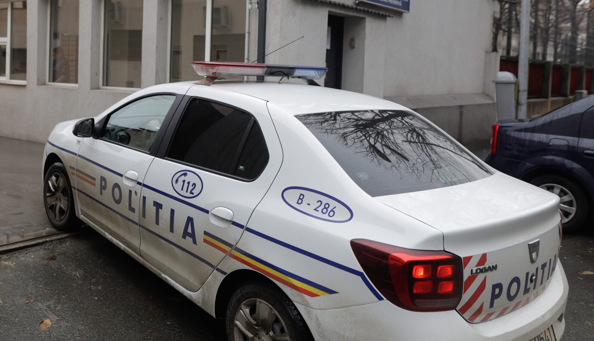 O femeie din București se află în centrul unui scandal de proporții, fiind acuzată de autorități de înșelăciune într-un caz în care ar fi încasat aproape 40.000 de euro pentru vacanțe false